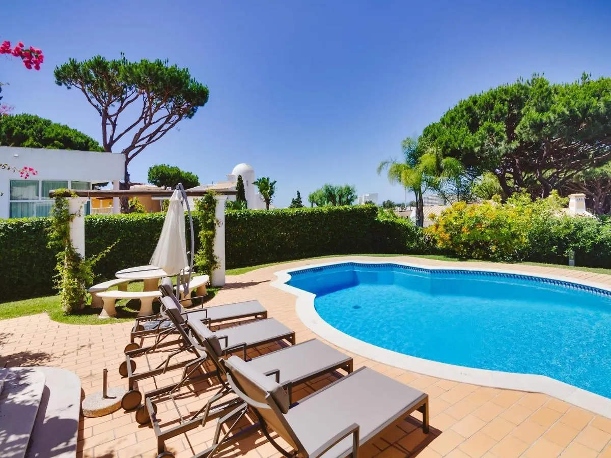 Al - Vila Jola Villa Vilamoura