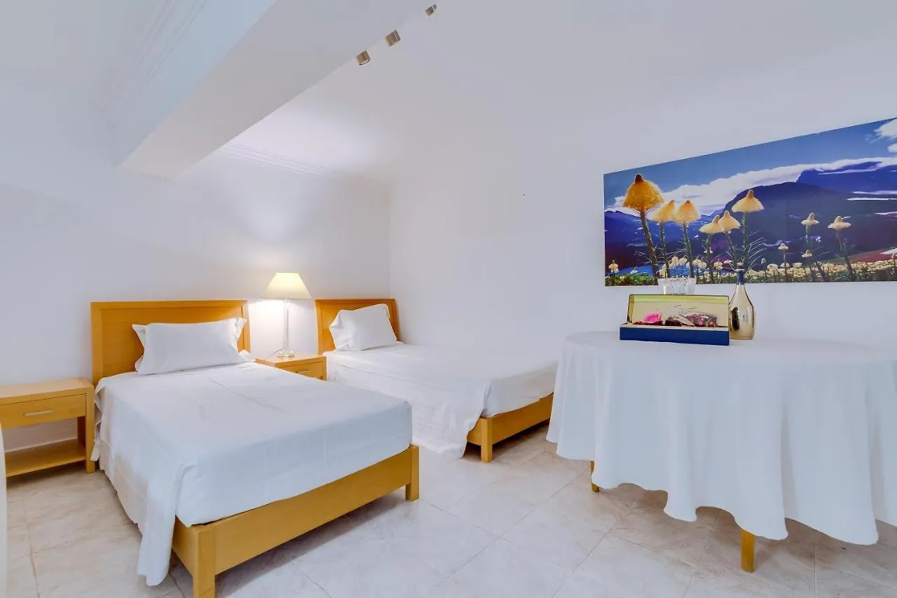 Al - Vila Jola Villa Vilamoura