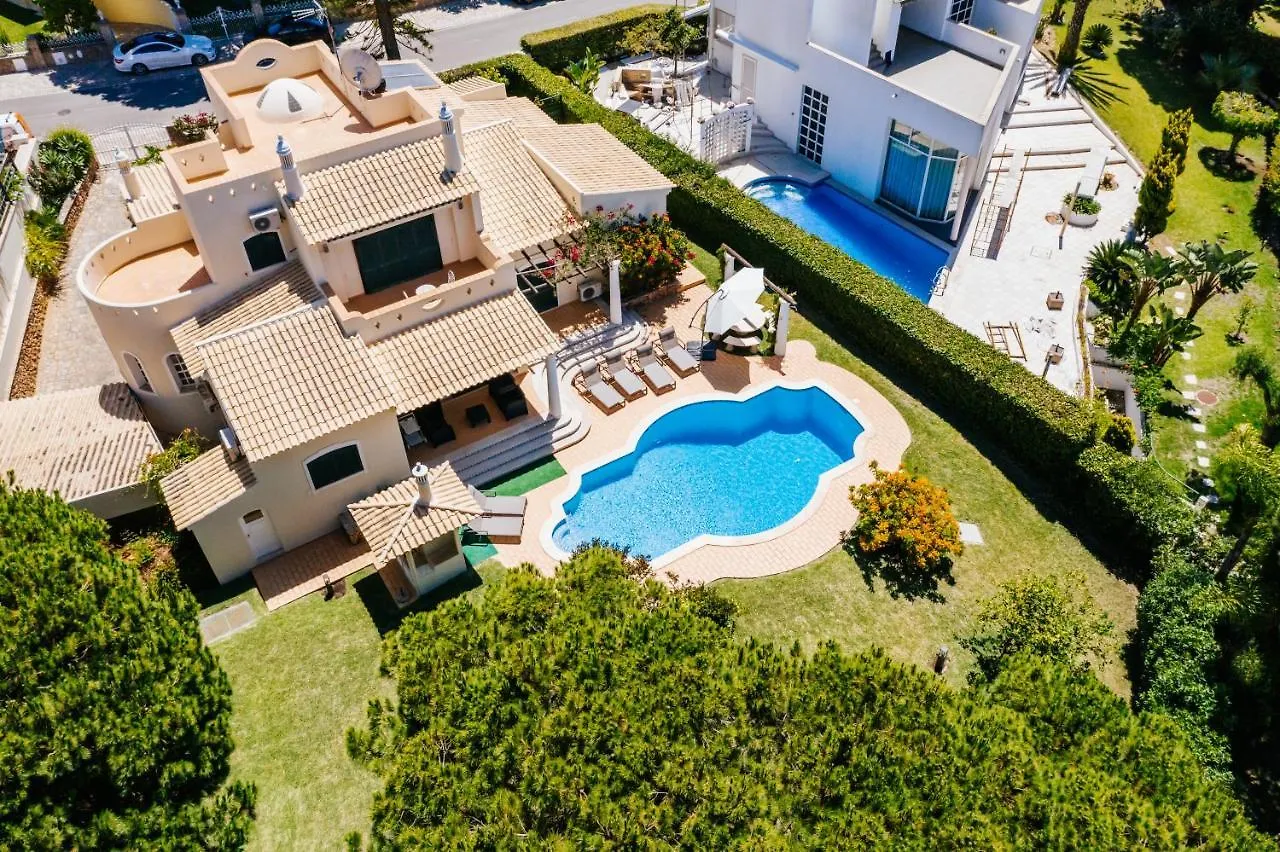 Al - Vila Jola Villa Vilamoura